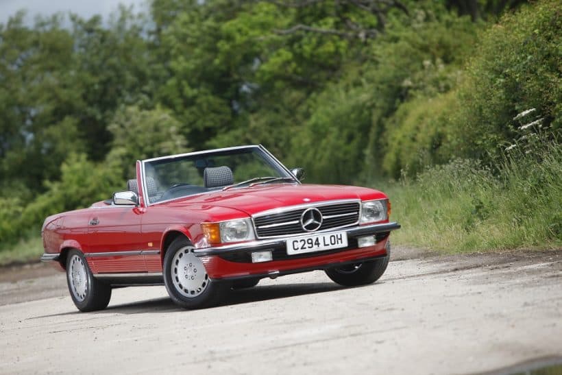 Signal Red R107 SL Parked Up