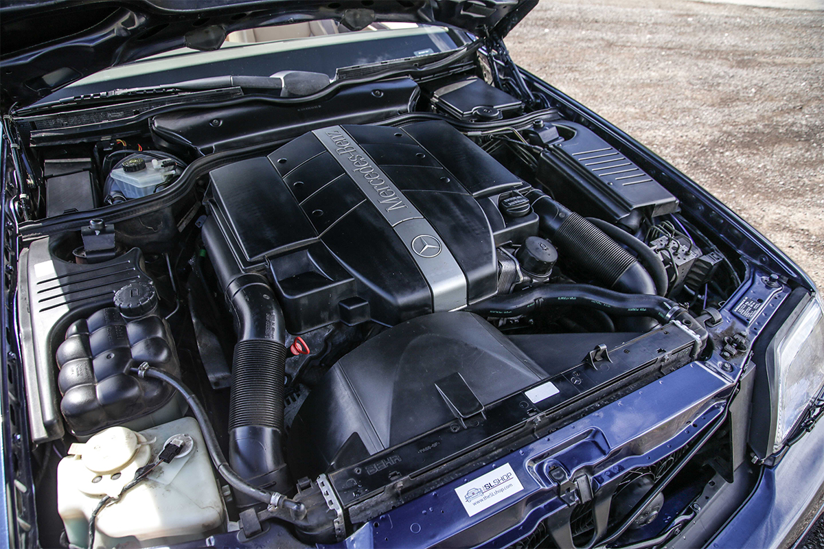 An in-line 6 engine sparkling after an SLSHOP polish.