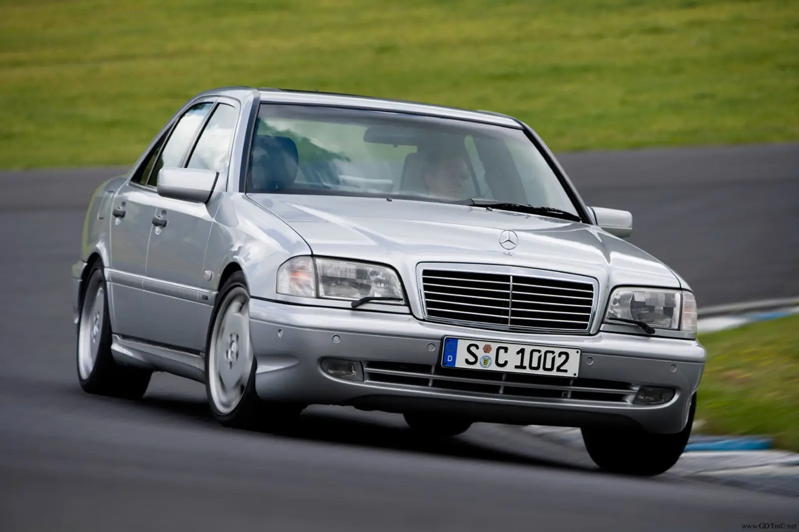 C43 Saloon in Silver