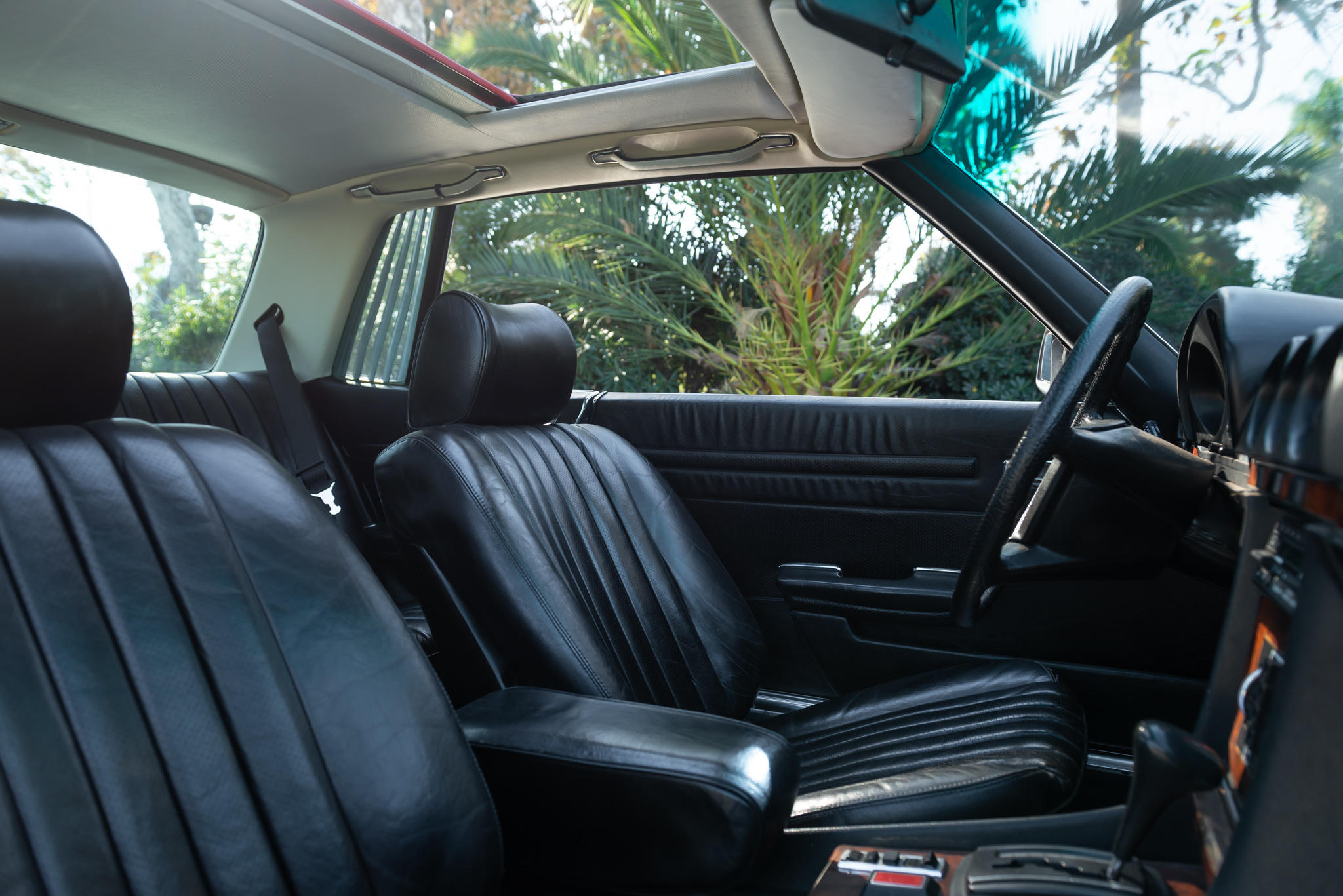 Interior of Maradona's Mercedes 450SLC